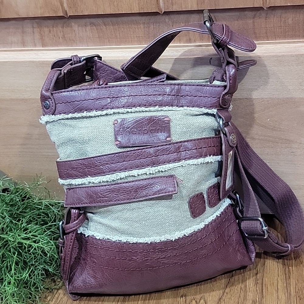 Sherpani Luna Crossbody Bag - Picture 2 of 16